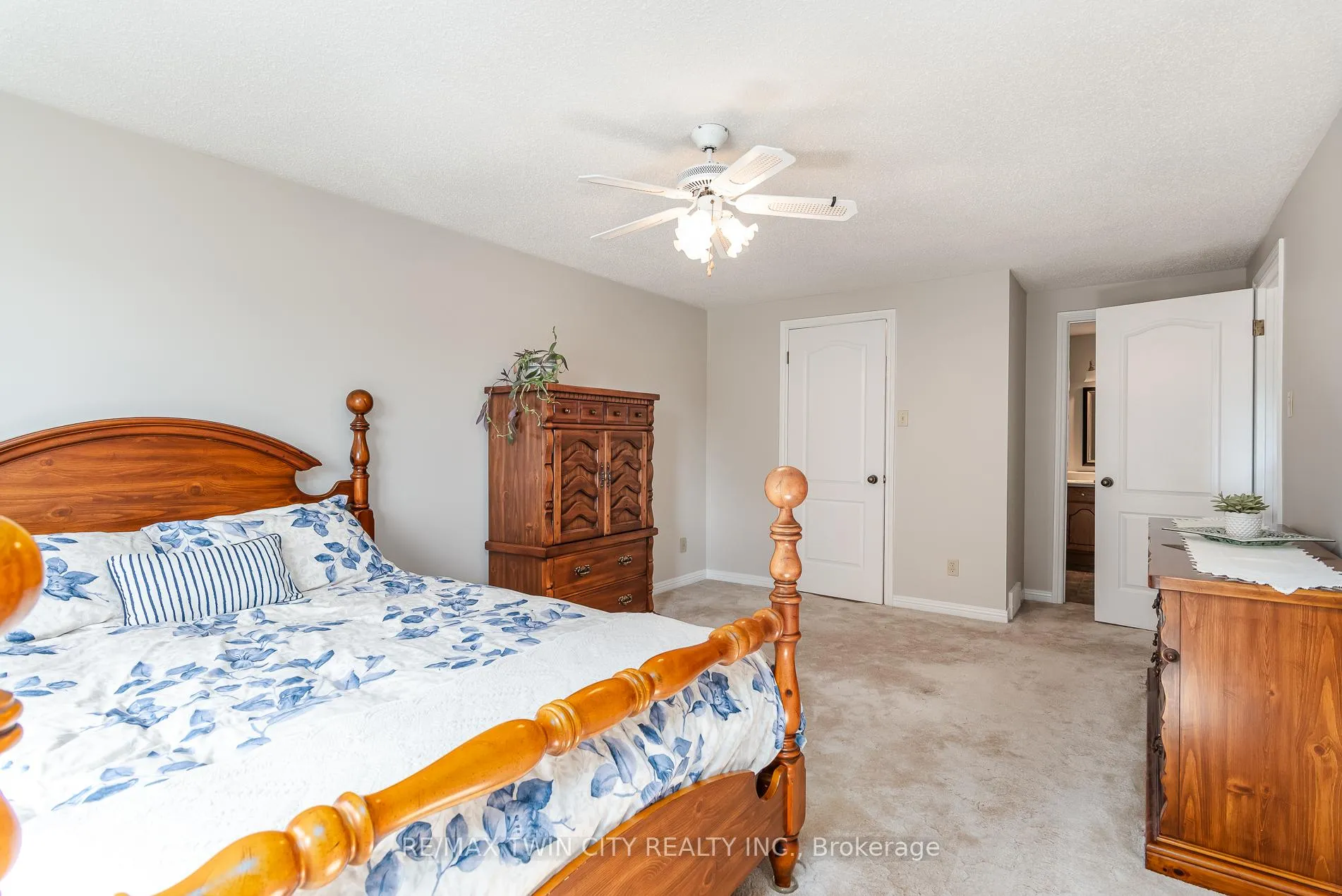 Photo 46 of 691 Westheights Drive, Kitchener — HOMEH