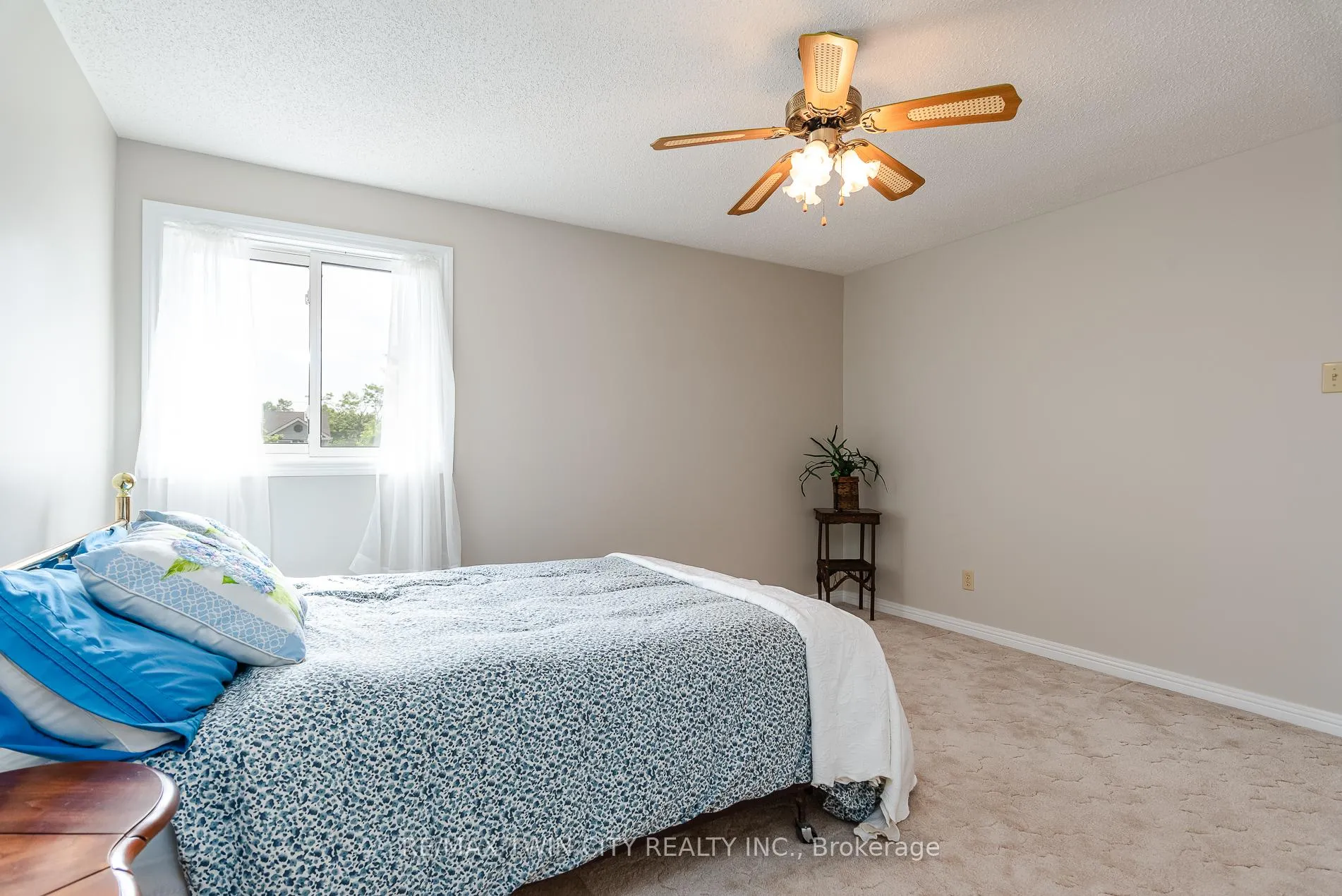 Photo 49 of 691 Westheights Drive, Kitchener — HOMEH