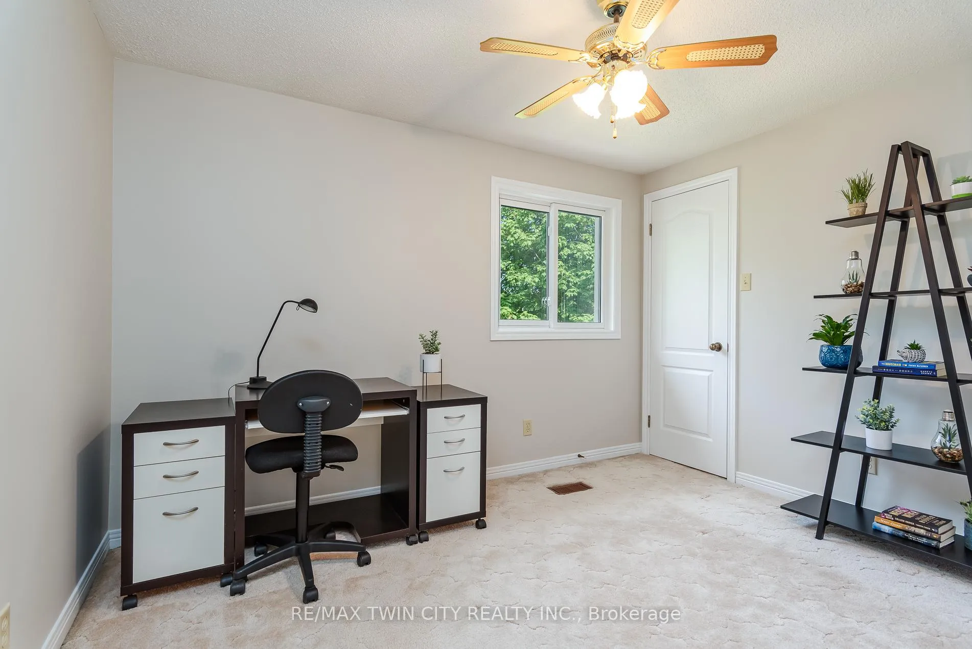 Photo 50 of 691 Westheights Drive, Kitchener — HOMEH