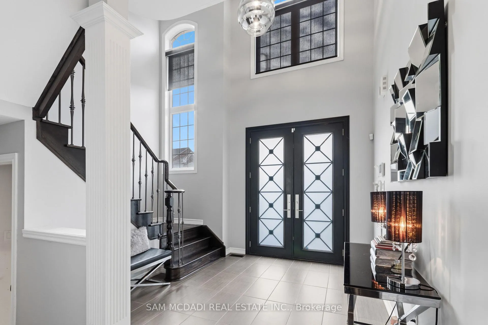 Photo 4 of 59 Kalmia Road, Brampton, Credit Valley — HOMEH