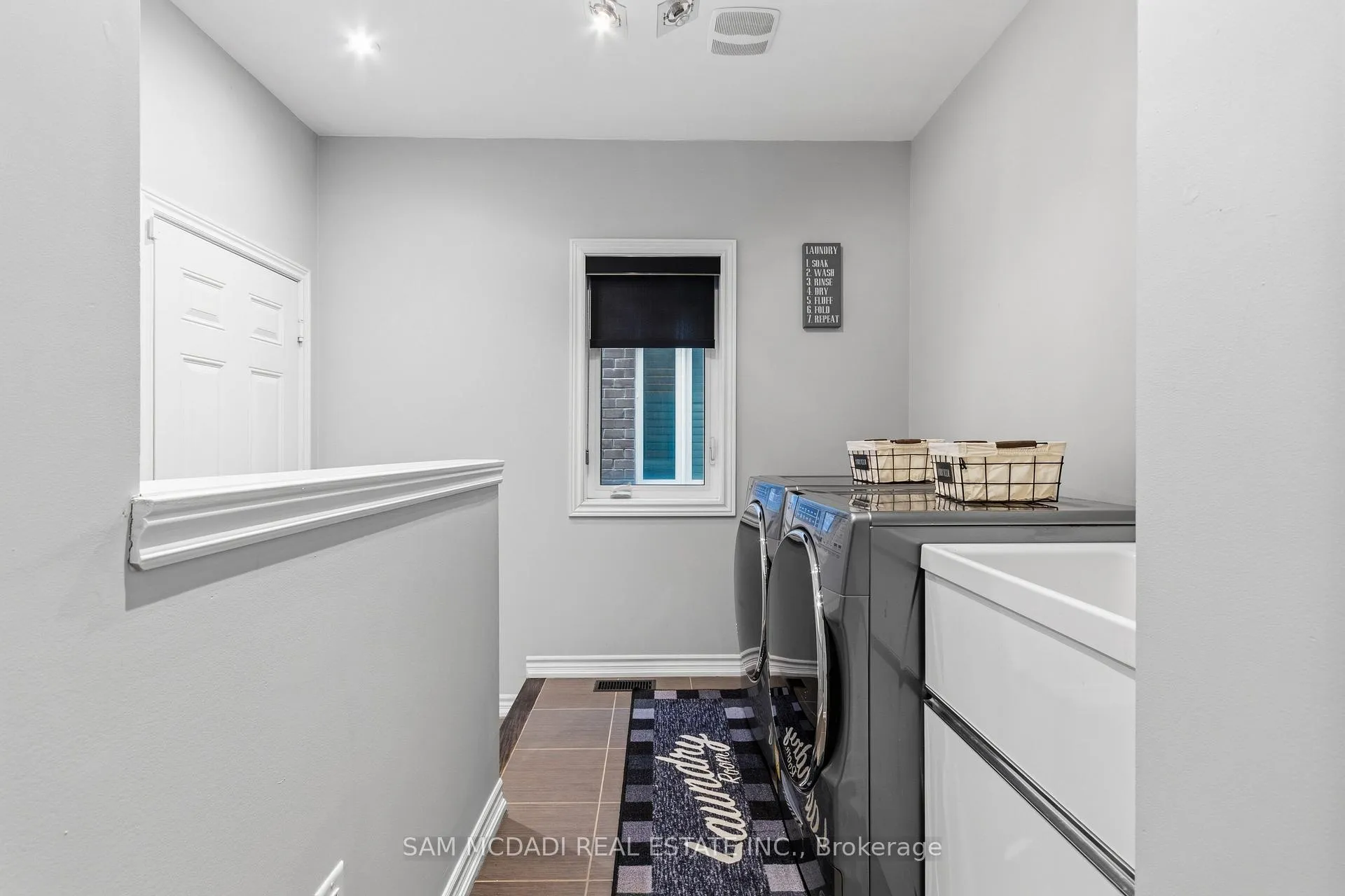 Photo 18 of 59 Kalmia Road, Brampton, Credit Valley — HOMEH