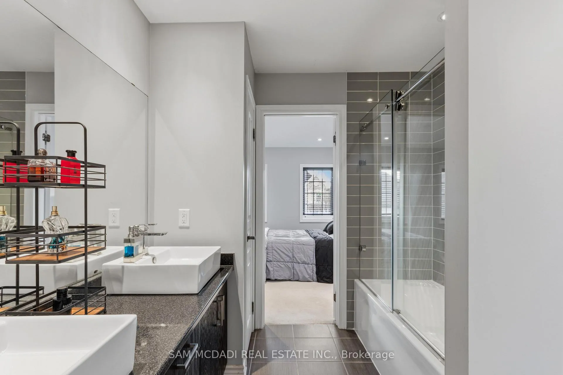 Photo 31 of 59 Kalmia Road, Brampton, Credit Valley — HOMEH