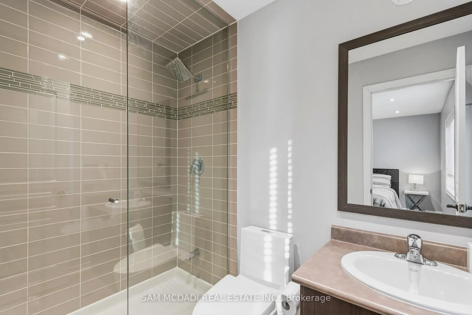Photo 42 of 59 Kalmia Road, Brampton, Credit Valley — HOMEH
