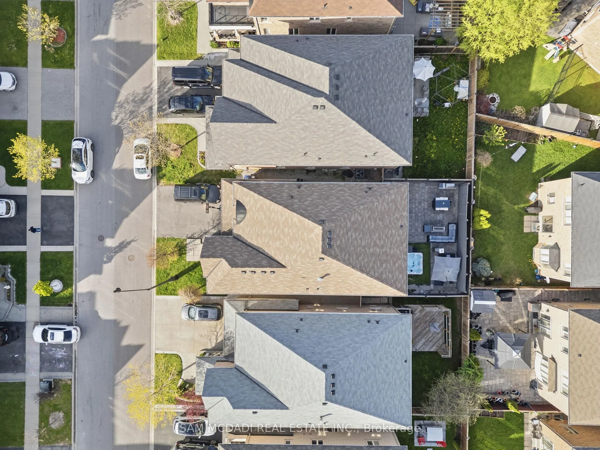 Photo 47 of 59 Kalmia Road, Brampton, Credit Valley — HOMEH