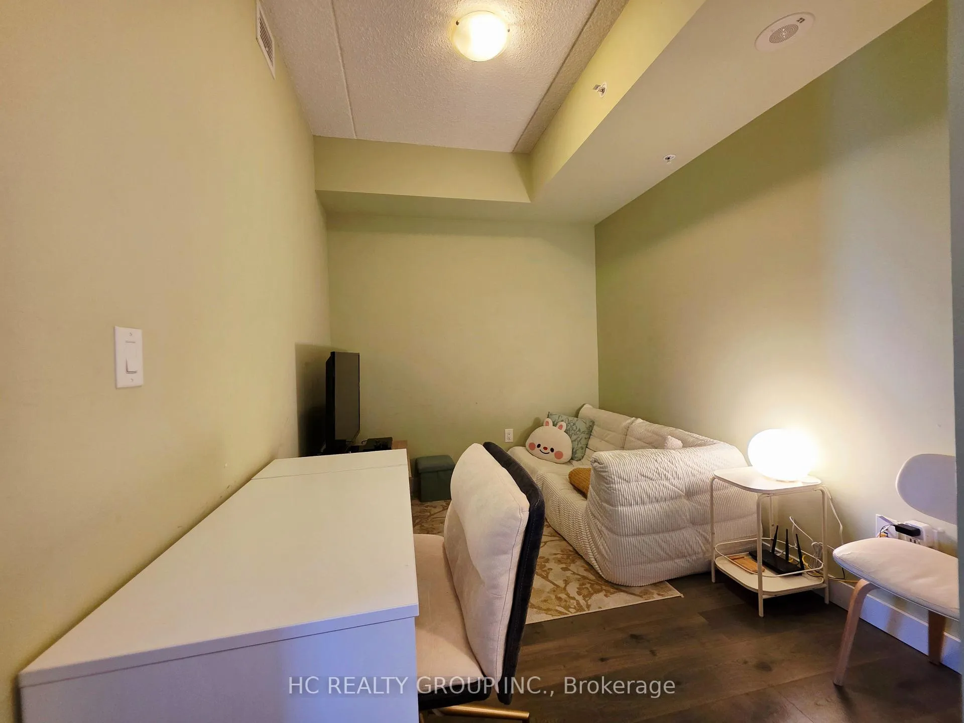 Photo 15 of Unit 1406, 318 Spruce Street, Waterloo, Beechwood/University — HOMEH