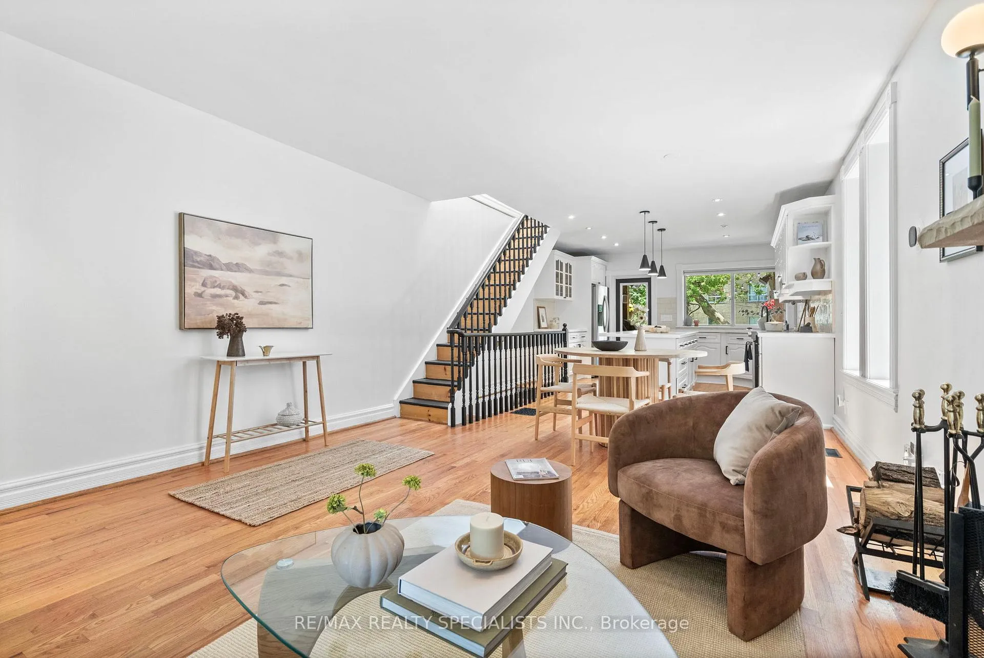 Photo 8 of 117 Alton Avenue, Toronto, South Riverdale — HOMEH