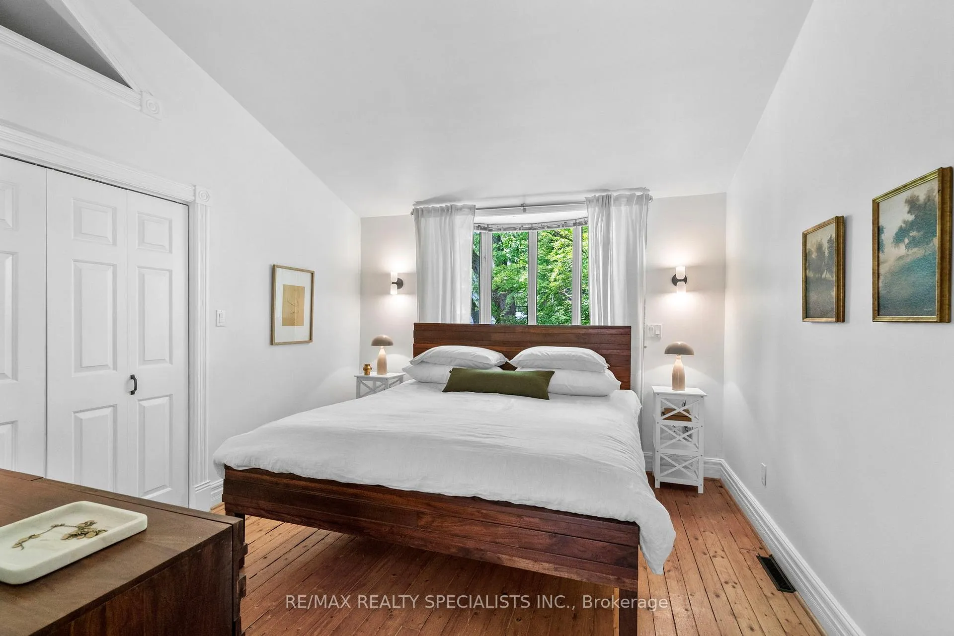 Photo 20 of 117 Alton Avenue, Toronto, South Riverdale — HOMEH