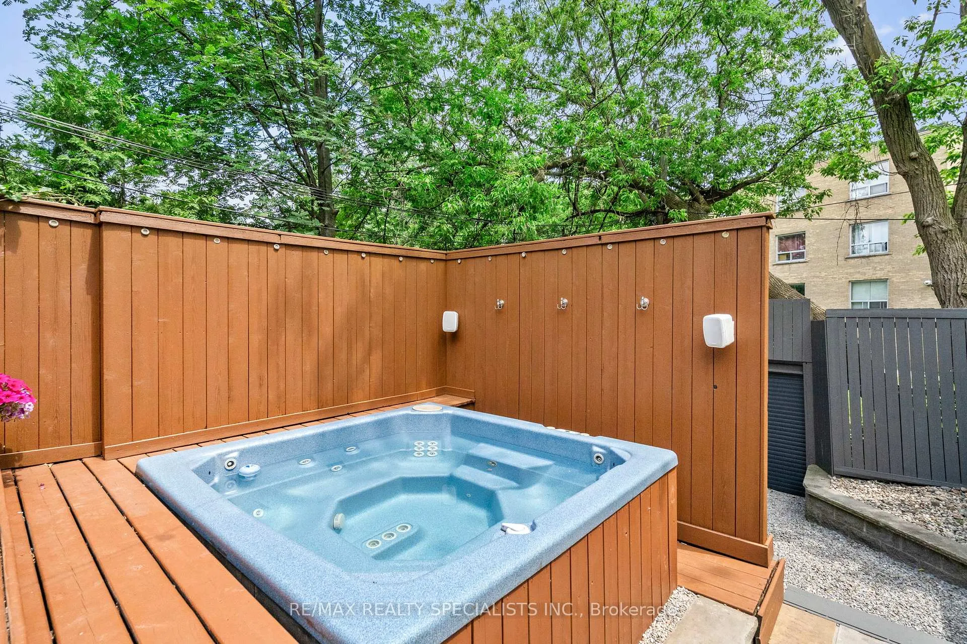 Photo 40 of 117 Alton Avenue, Toronto, South Riverdale — HOMEH
