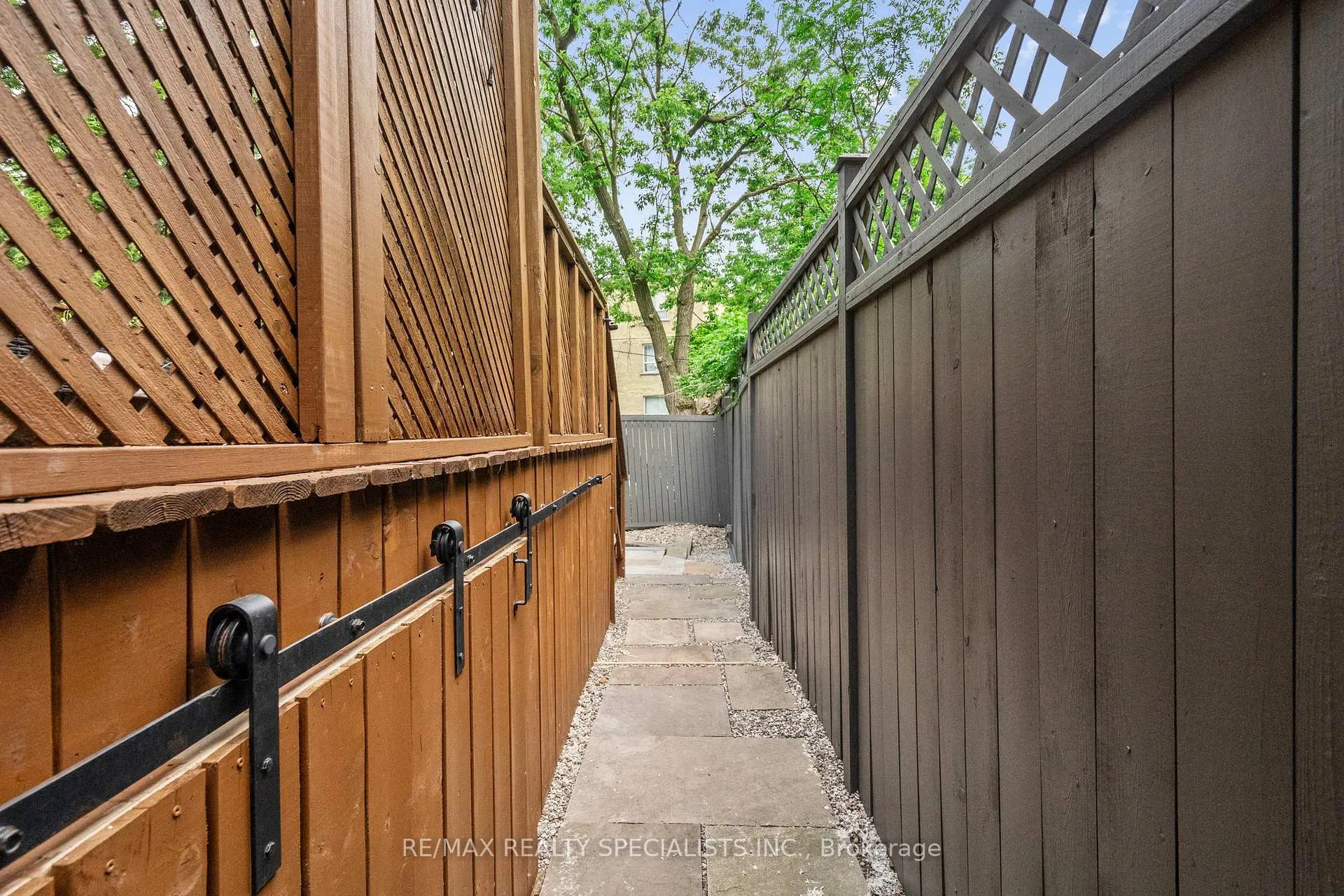 Photo 42 of 117 Alton Avenue, Toronto, South Riverdale — HOMEH