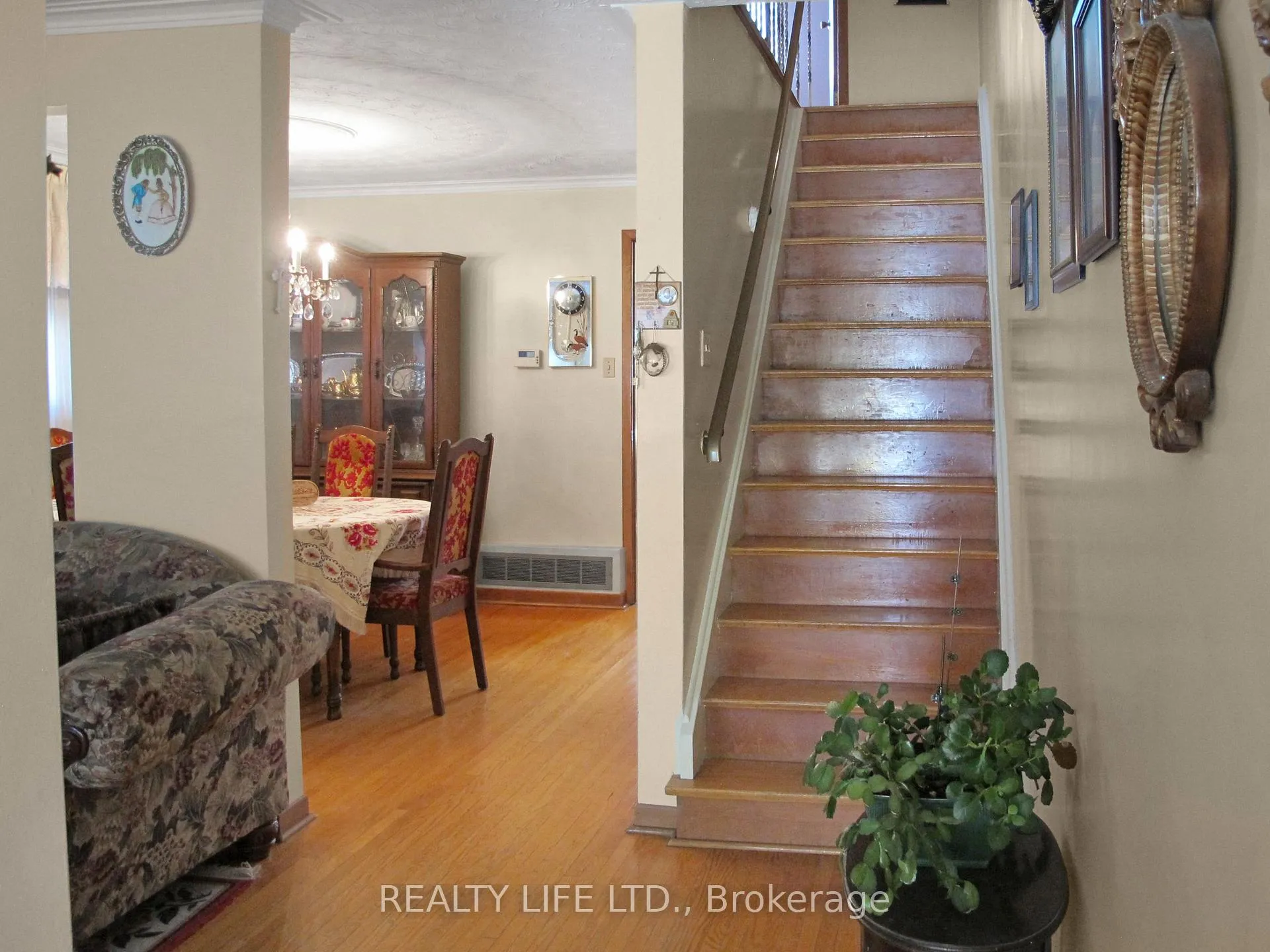Photo 5 of 61 Cameron Avenue, Toronto, Keelesdale-Eglinton West — HOMEH