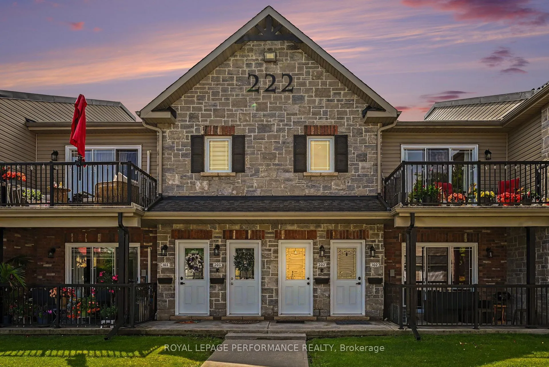 Photo 3 of Unit 202, 222 First Street E, Cornwall, Cornwall — HOMEH