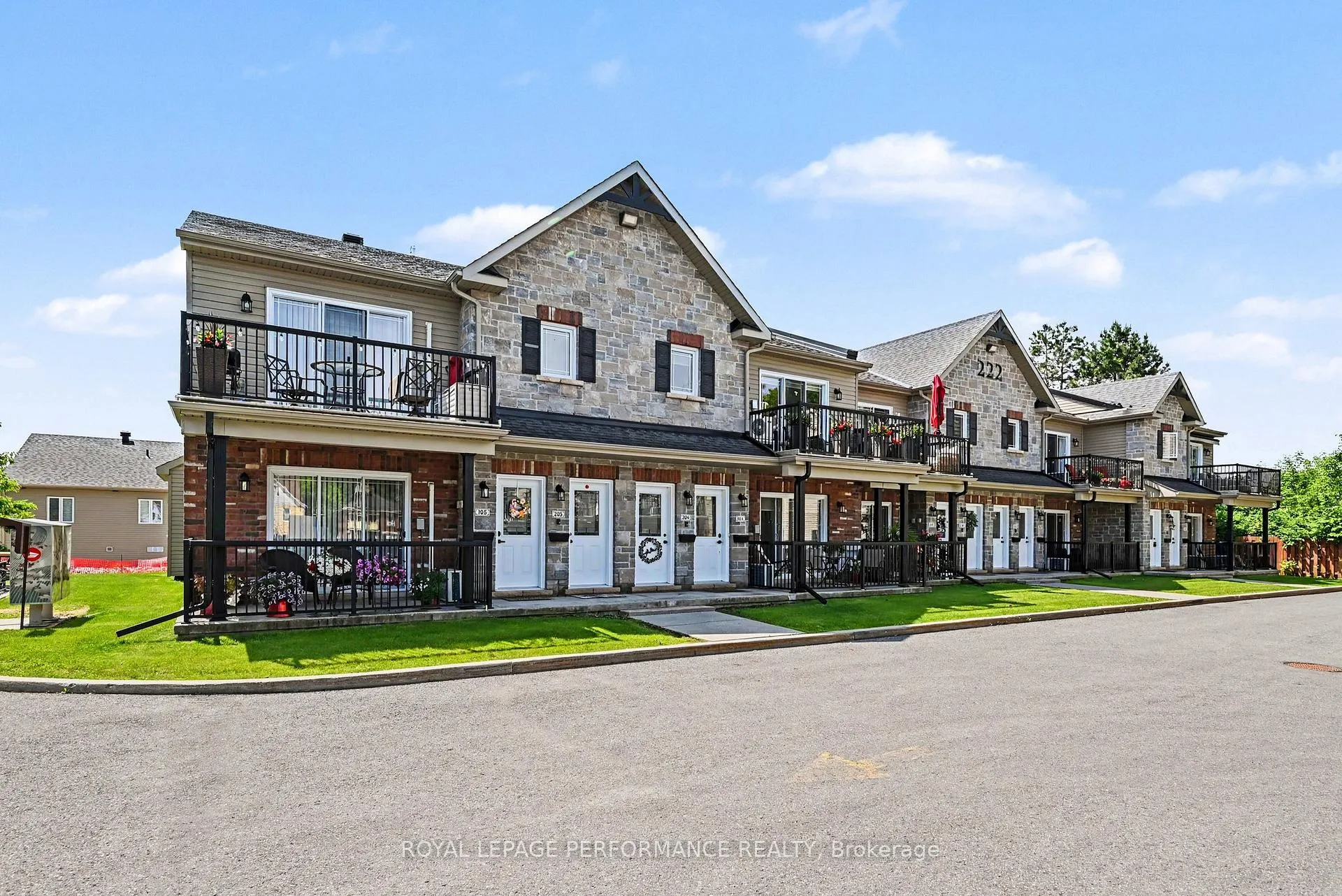 Photo 4 of Unit 202, 222 First Street E, Cornwall, Cornwall — HOMEH