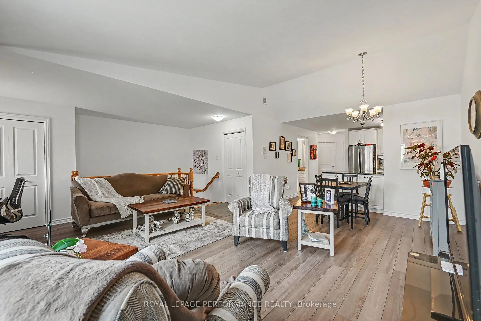Photo 7 of Unit 202, 222 First Street E, Cornwall, Cornwall — HOMEH