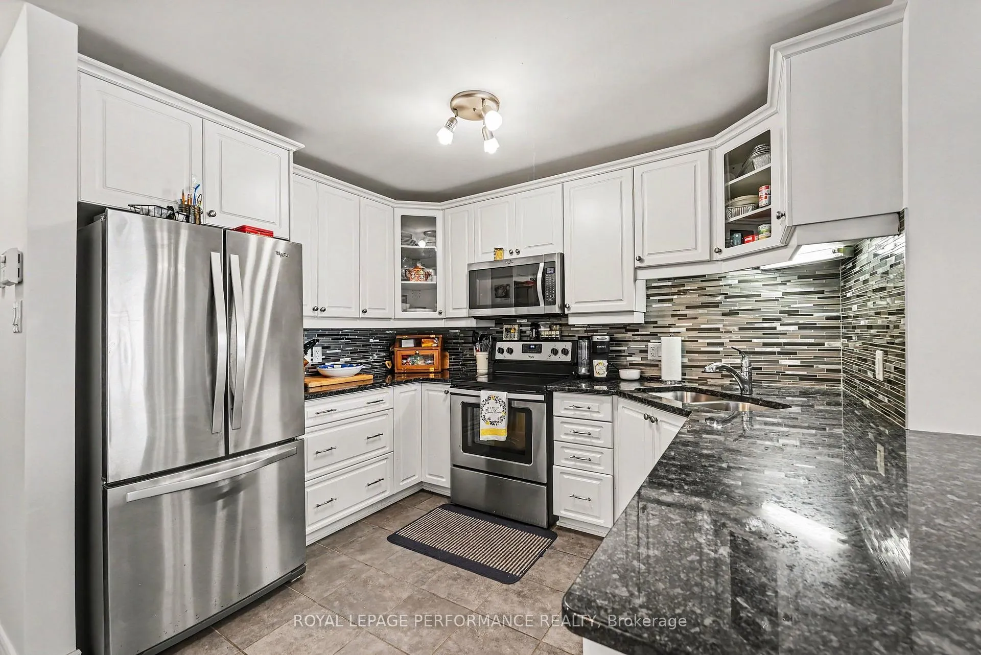 Photo 15 of Unit 202, 222 First Street E, Cornwall, Cornwall — HOMEH