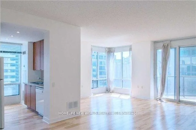 Photo 2 of Unit 411, 85 Bloor Street E, Toronto, Church-Yonge Corridor — HOMEH
