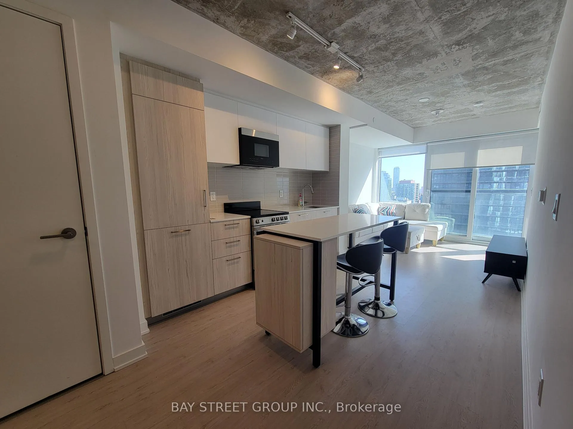 Photo 1 of Unit 1303, 65 Mutual St Street, Toronto, Church-Yonge Corridor — HOMEH