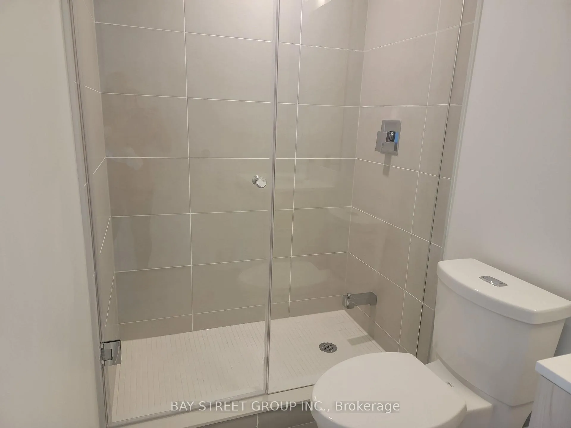 Photo 5 of Unit 1303, 65 Mutual St Street, Toronto, Church-Yonge Corridor — HOMEH