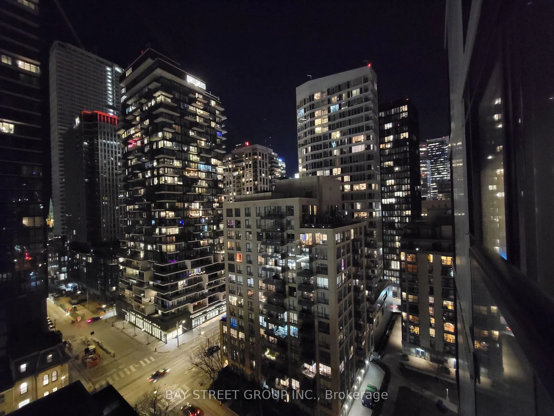 Photo 20 of Unit 1303, 65 Mutual St Street, Toronto, Church-Yonge Corridor — HOMEH