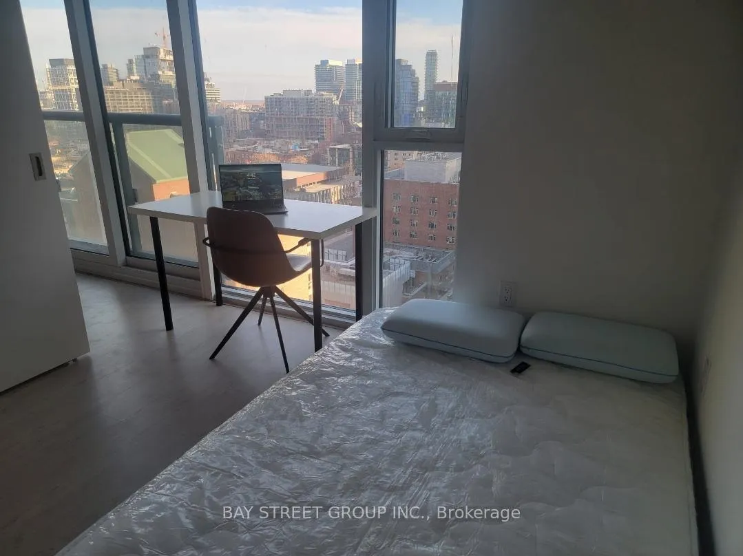 Photo 34 of Unit 1303, 65 Mutual St Street, Toronto, Church-Yonge Corridor — HOMEH