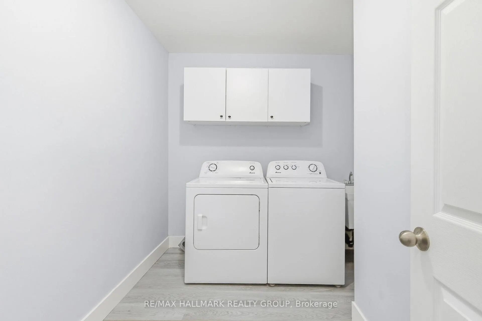 Photo 18 of 1259 Marenger Street, Ottawa, Convent Glen South — HOMEH
