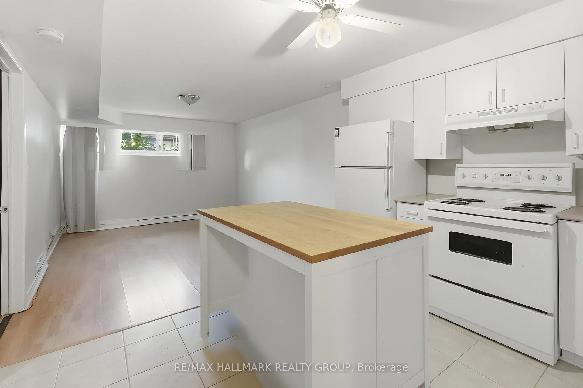 Photo 19 of 1259 Marenger Street, Ottawa, Convent Glen South — HOMEH