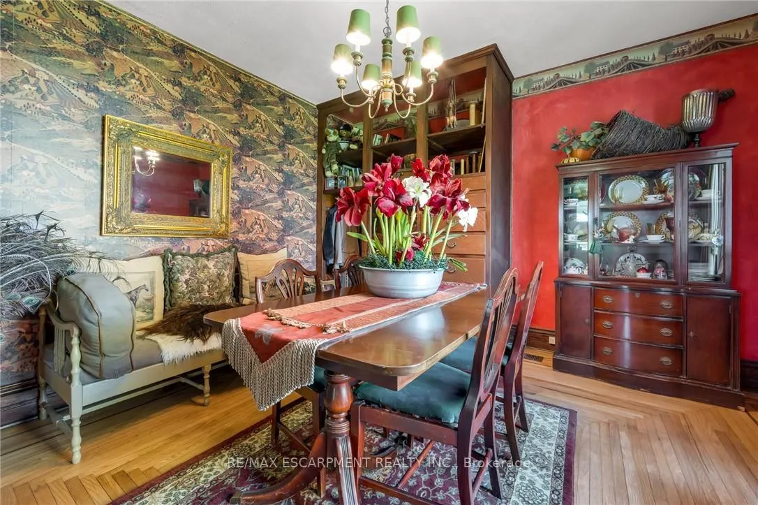 Photo 11 of 420 Ridge Road, Hamilton, Stoney Creek Mountain — HOMEH