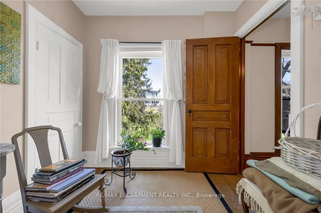 Photo 22 of 420 Ridge Road, Hamilton, Stoney Creek Mountain — HOMEH