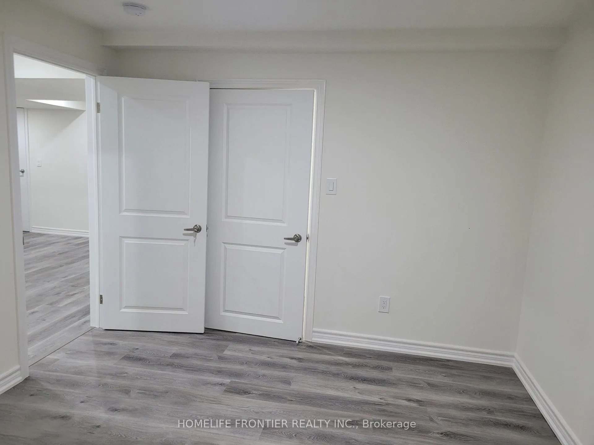 Photo 1 of 73 Bannister Road E, Barrie, Rural Barrie Southeast — HOMEH