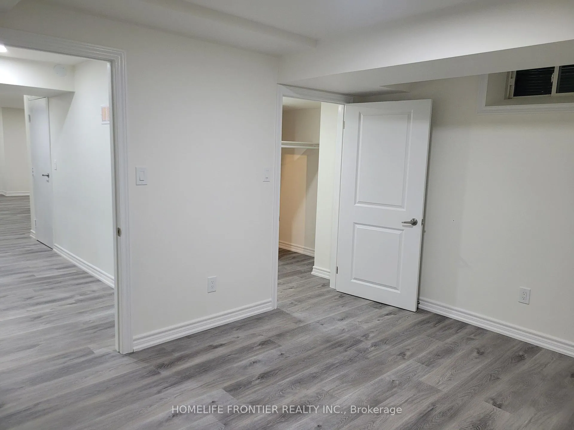 Photo 3 of 73 Bannister Road E, Barrie, Rural Barrie Southeast — HOMEH