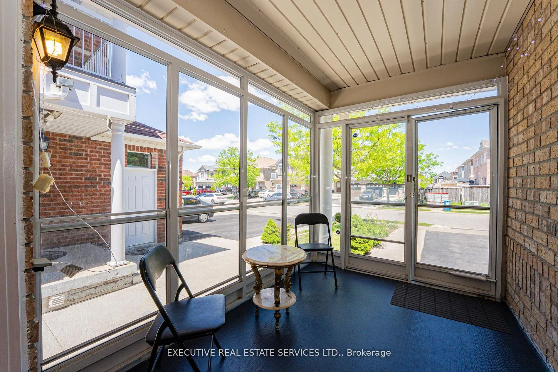 Photo 5 of 84 Dewridge Court, Brampton, Sandringham-Wellington — HOMEH