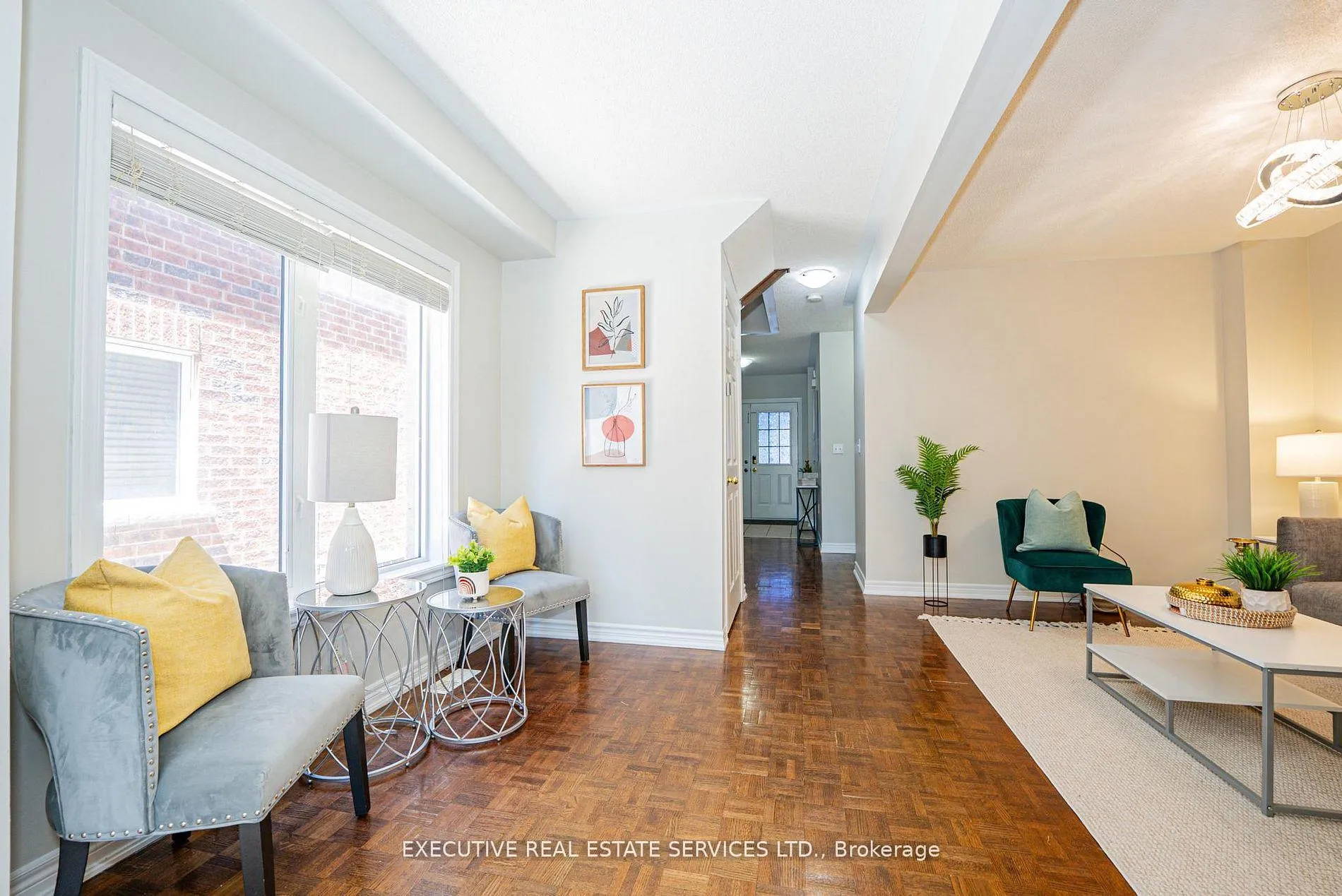 Photo 12 of 84 Dewridge Court, Brampton, Sandringham-Wellington — HOMEH