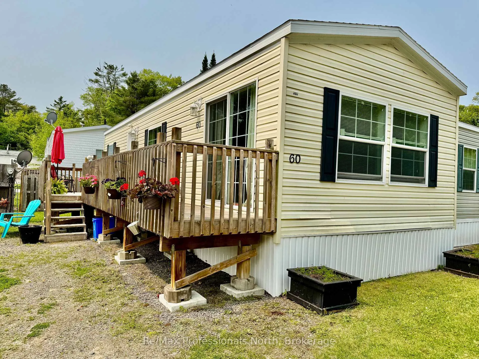 Photo 2 of Unit 60, 1007 Racoon Road, Gravenhurst, Morrison — HOMEH