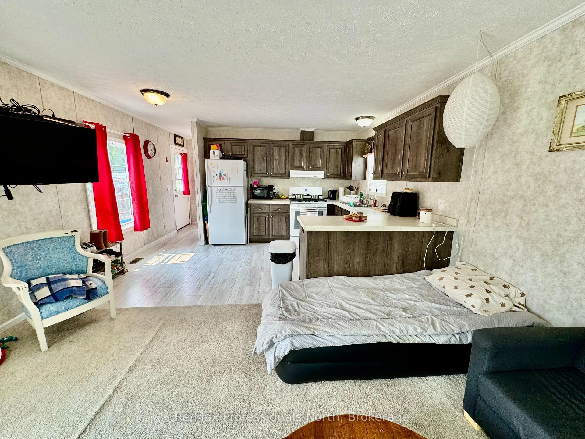 Photo 13 of Unit 60, 1007 Racoon Road, Gravenhurst, Morrison — HOMEH