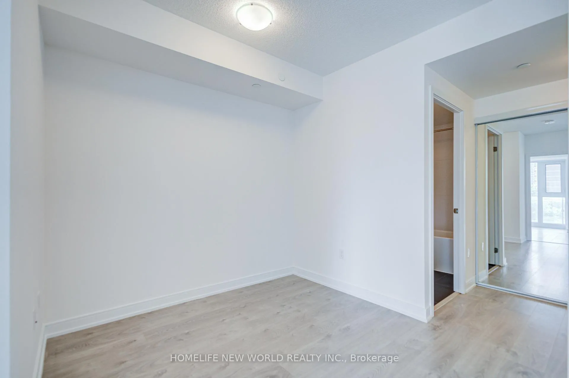 Photo 7 of Unit 705, 50 Wellesley Street E, Toronto, Church-Yonge Corridor — HOMEH