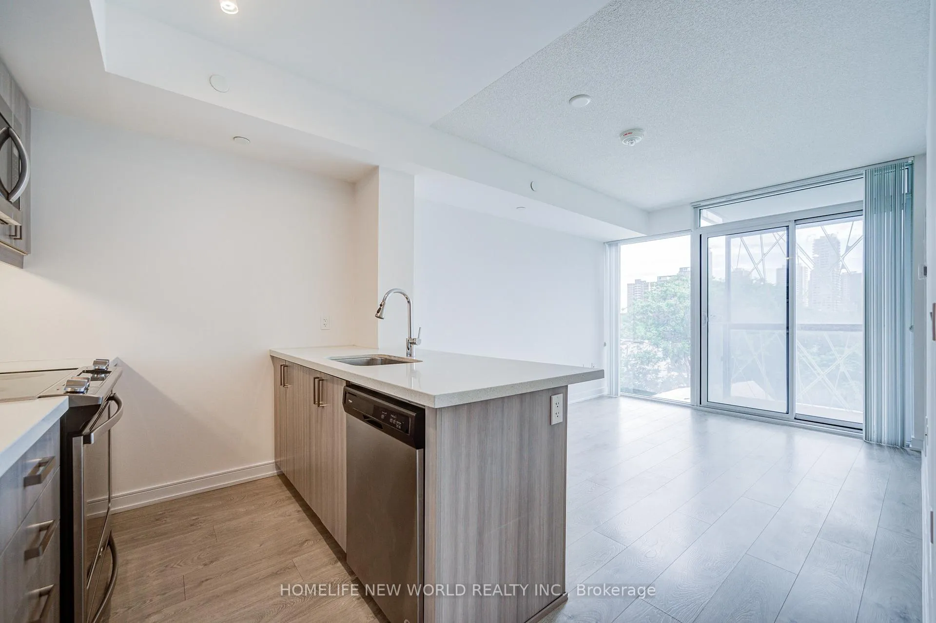 Photo 10 of Unit 705, 50 Wellesley Street E, Toronto, Church-Yonge Corridor — HOMEH