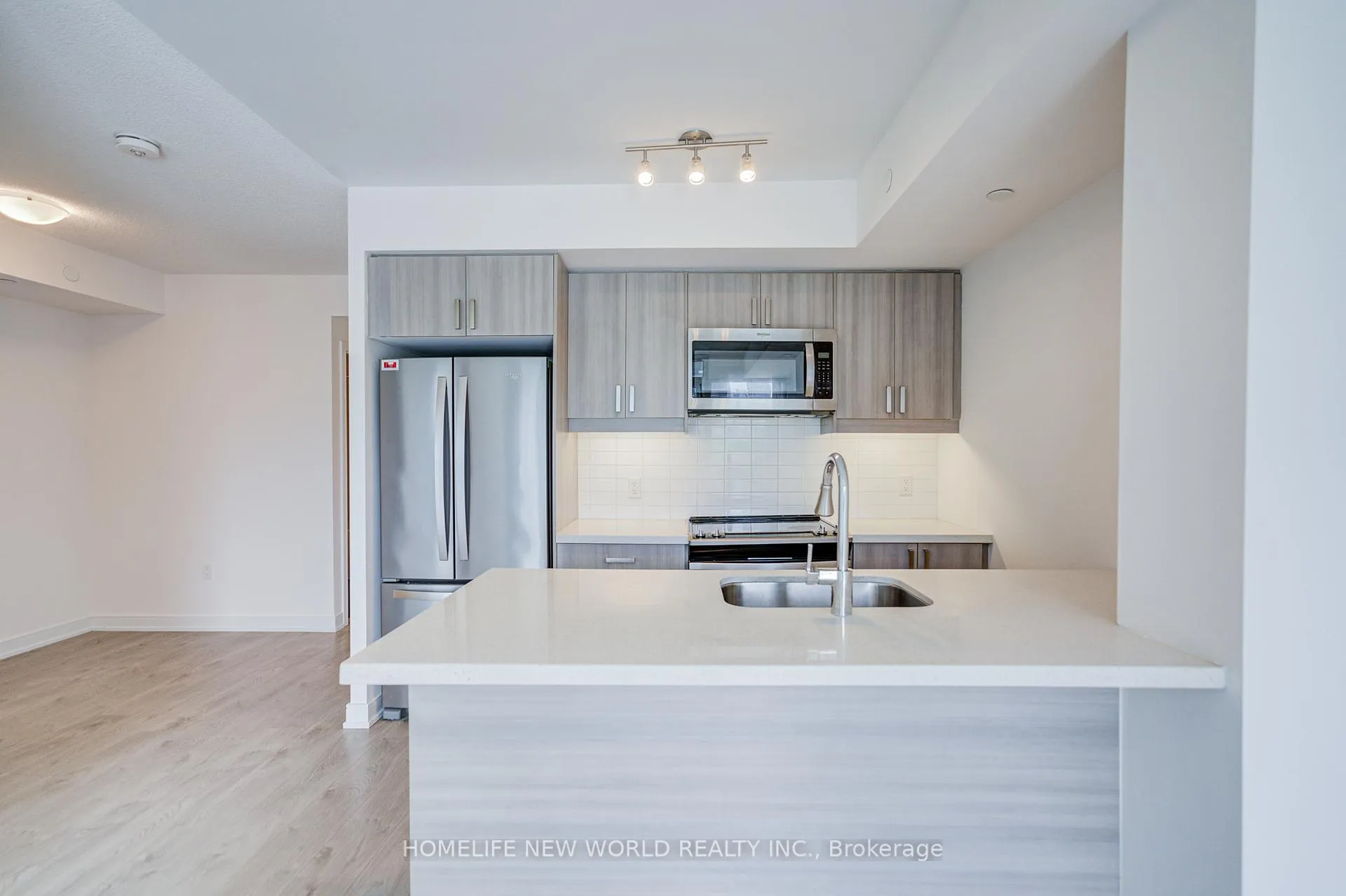 Photo 13 of Unit 705, 50 Wellesley Street E, Toronto, Church-Yonge Corridor — HOMEH