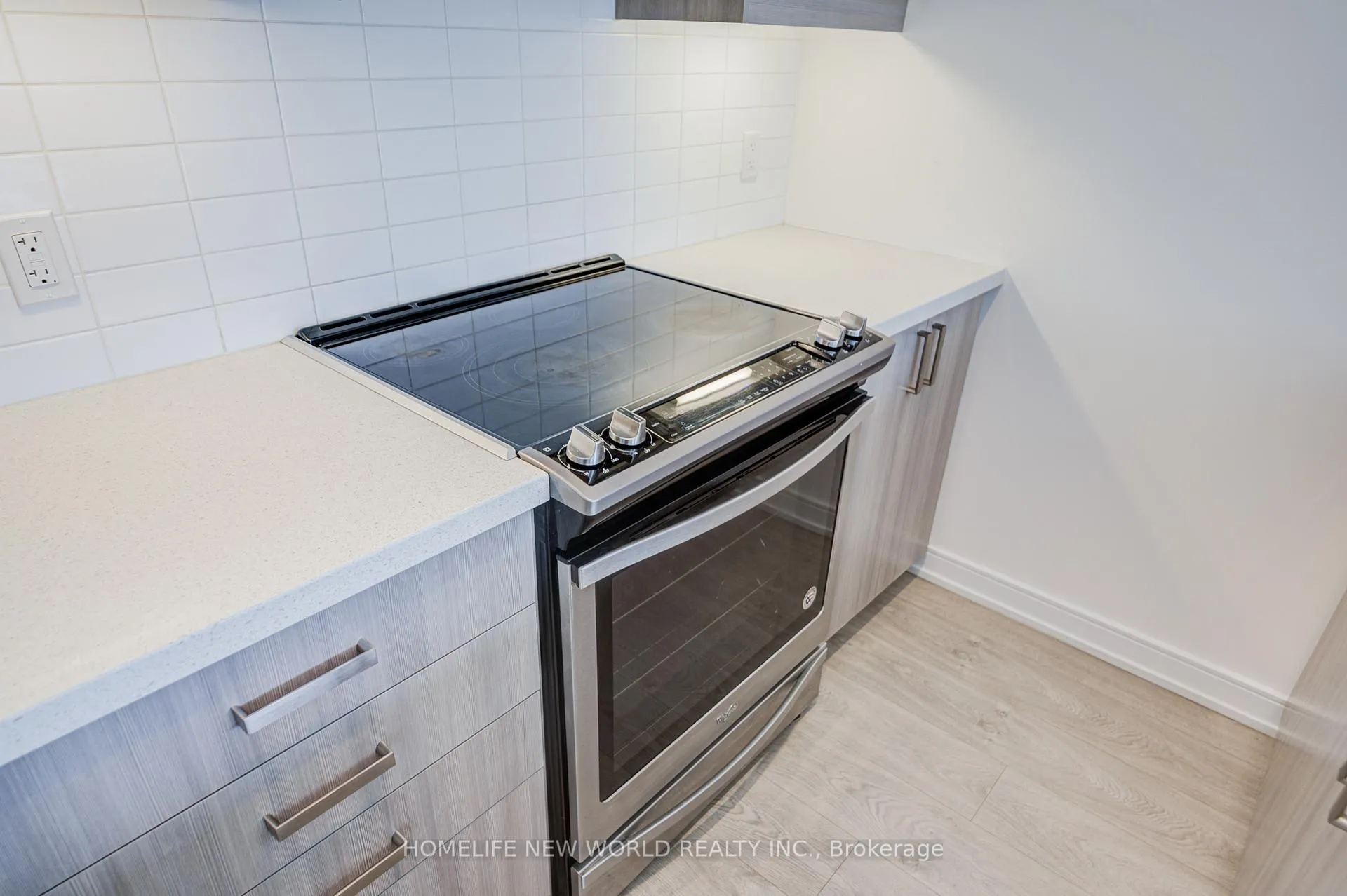 Photo 17 of Unit 705, 50 Wellesley Street E, Toronto, Church-Yonge Corridor — HOMEH