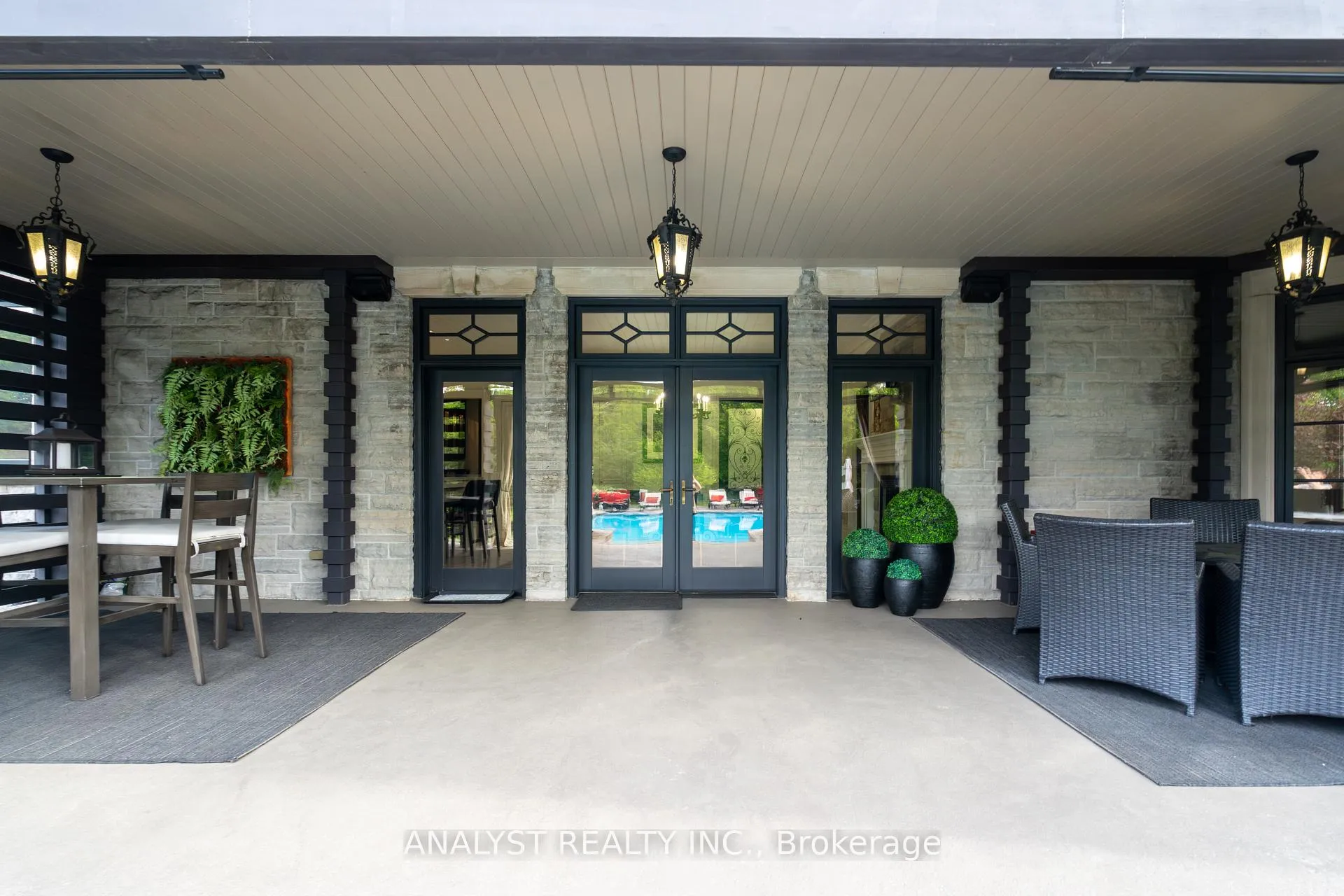 Photo 40 of 76 Scotch Valley Drive, King, King City — HOMEH