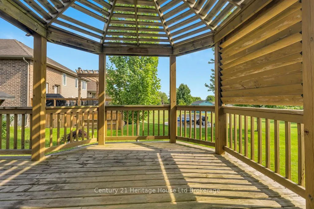 Photo 27 of 33 Park Place, Tillsonburg — HOMEH
