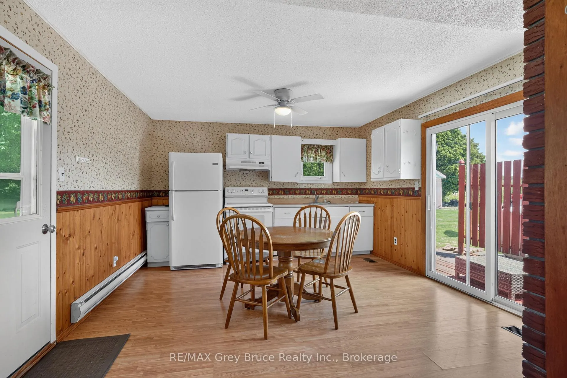 Photo 6 of 303049 Grey 15 Road, Meaford — HOMEH
