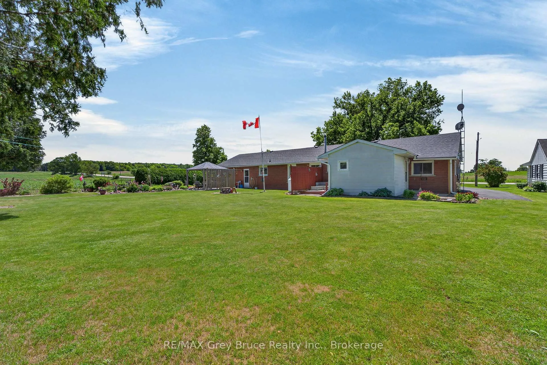Photo 15 of 303049 Grey 15 Road, Meaford — HOMEH