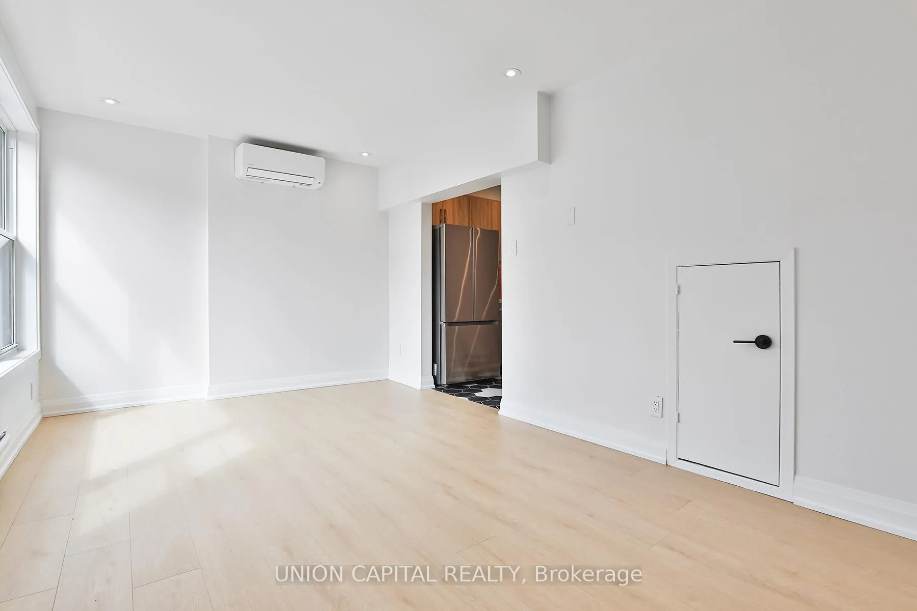 Photo 8 of Unit 1, 612 Gerrard Street E, Toronto, North Riverdale — HOMEH