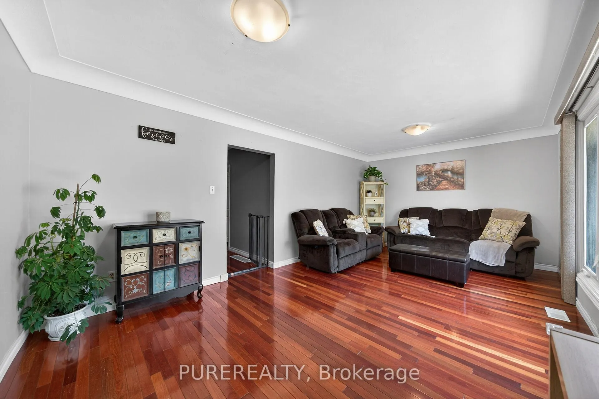 Photo 5 of 830 Garth Street, Hamilton, Westcliffe — HOMEH