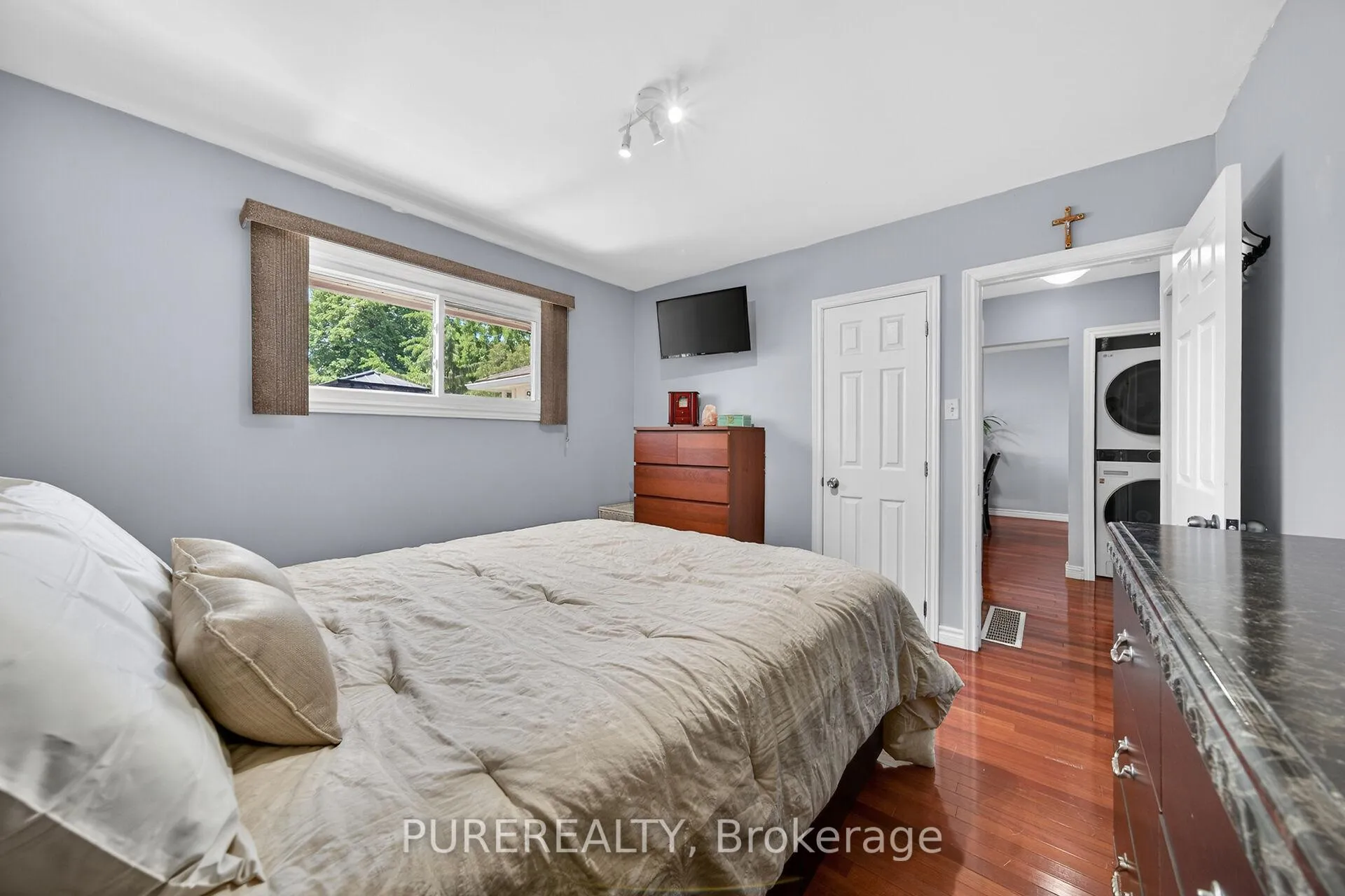 Photo 17 of 830 Garth Street, Hamilton, Westcliffe — HOMEH