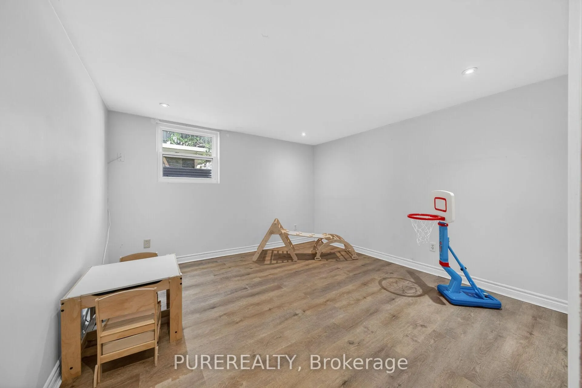 Photo 28 of 830 Garth Street, Hamilton, Westcliffe — HOMEH