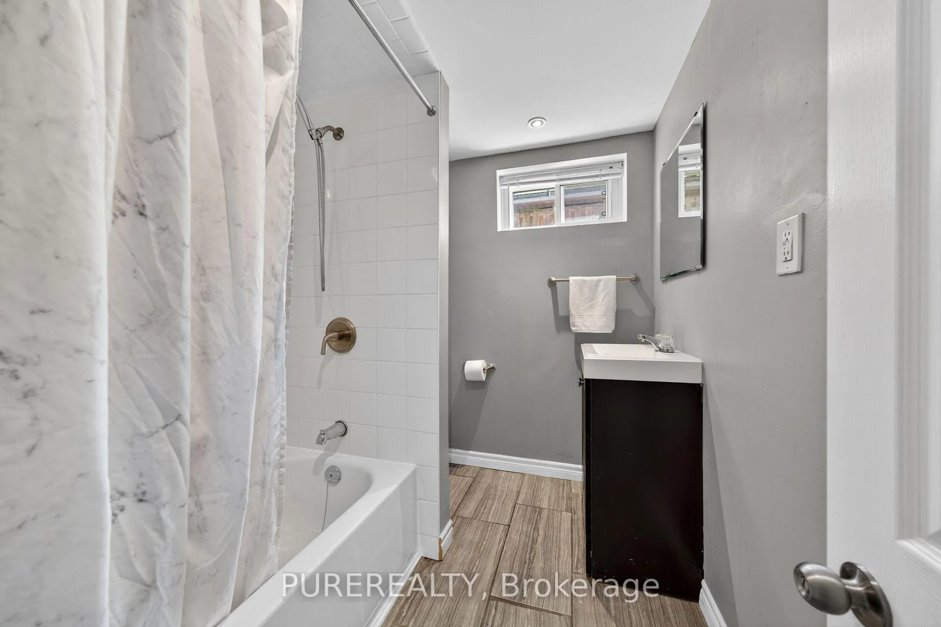 Photo 30 of 830 Garth Street, Hamilton, Westcliffe — HOMEH
