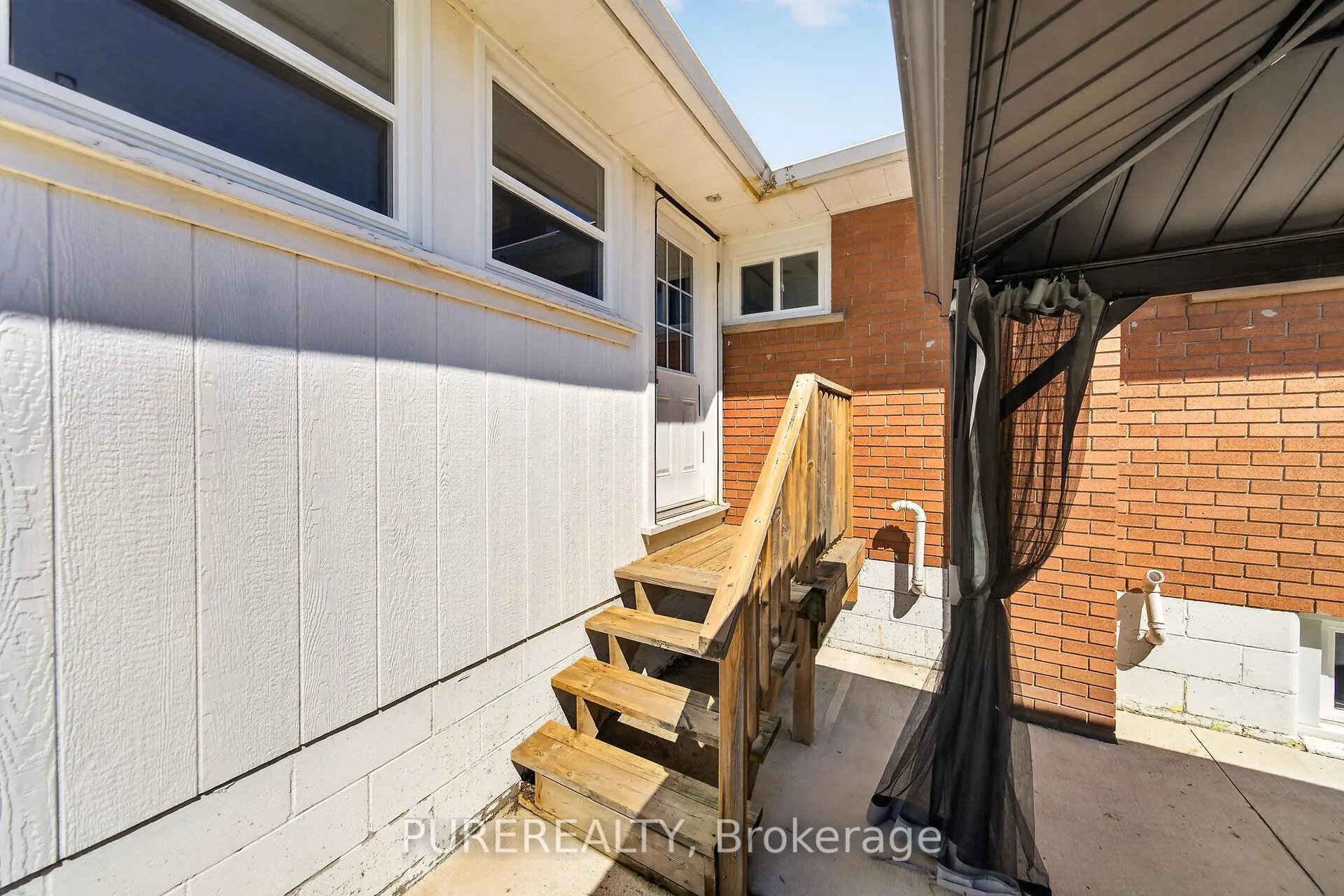 Photo 33 of 830 Garth Street, Hamilton, Westcliffe — HOMEH