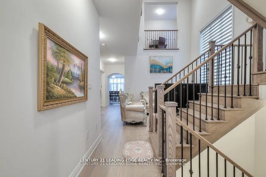 Photo 6 of 77 Terravista Crescent, Vaughan, Vellore Village — HOMEH
