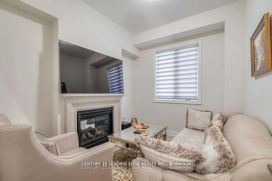 Photo 7 of 77 Terravista Crescent, Vaughan, Vellore Village — HOMEH