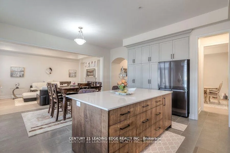 Photo 15 of 77 Terravista Crescent, Vaughan, Vellore Village — HOMEH